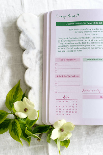 Read Through the Bible in a Year Planner – 2026 Edition
