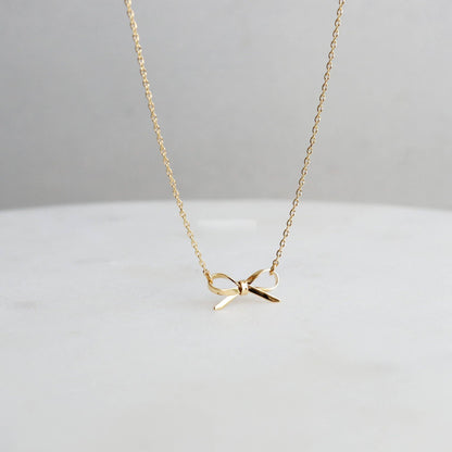 Golden Grace Bow Necklace | 18K Gold Stainless Steel Tarnish-Free Pendant Necklace