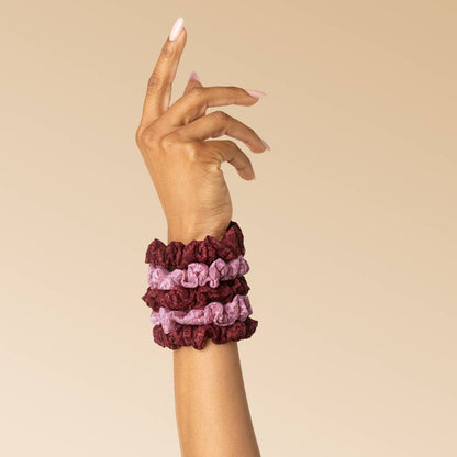 Kitsch Ruched Lace Scrunchies 5pc Set | Cherry Lacquer & Dusty Pink Hair Ties