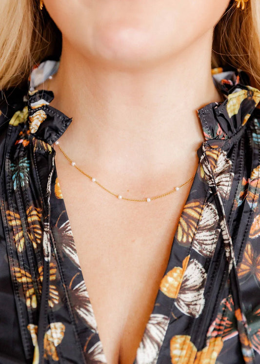 Linny Co. Dabney Pearl Gold Necklace | Pearl Accent Adjustable Gold Necklace