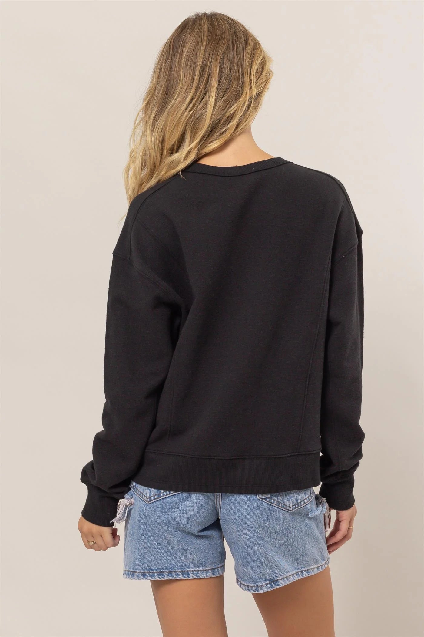 The “Ready to Roll” Seam Detail Sweatshirt — Trendy, Oversized & Ultra-Comfy
