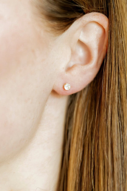 Linny Co. Helen Screwback Stud Earrings | 5mm Hypoallergenic Flat Back Earrings